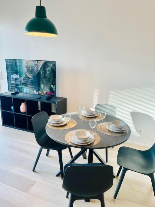 Appartement Large 1 Bedroom In Center Terrace & Parking-chiny1 *